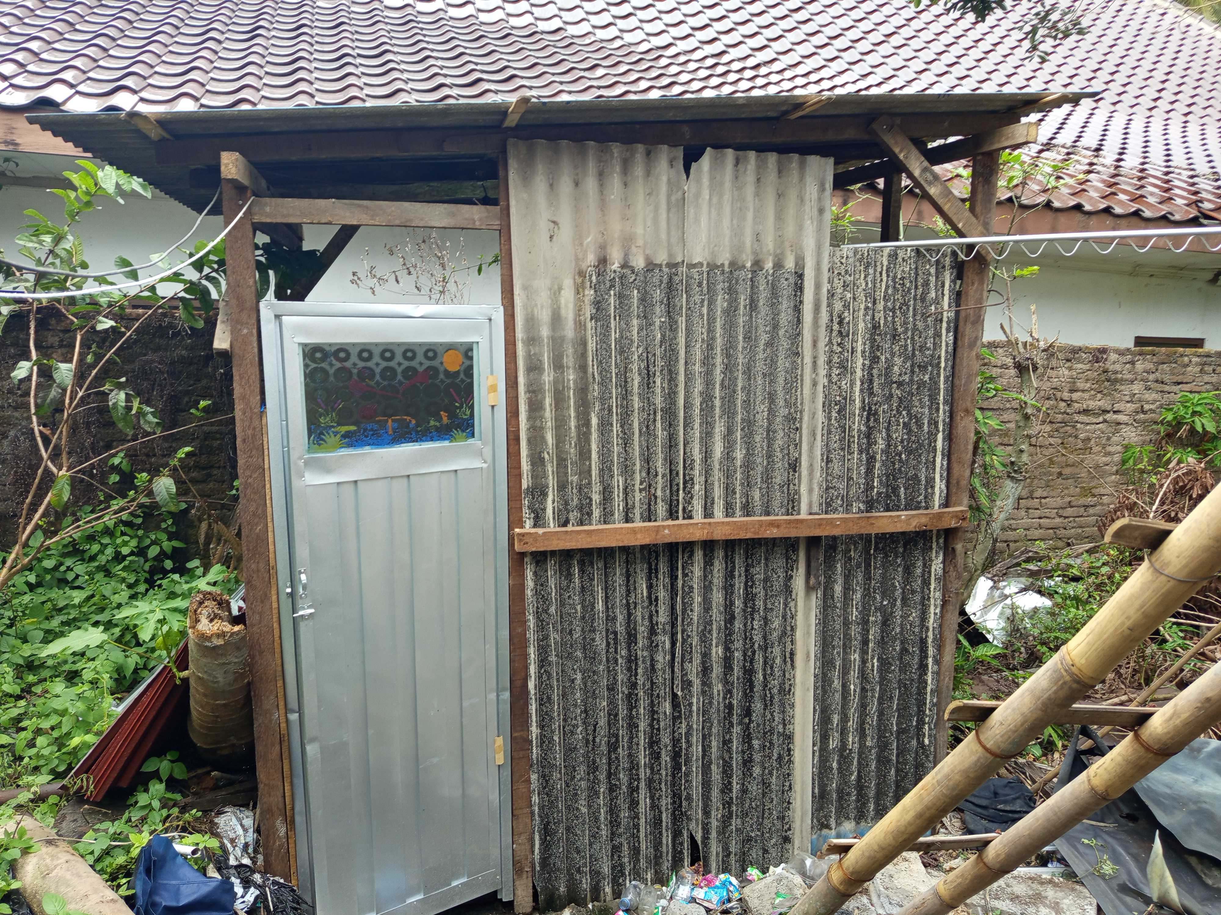 Foto Jamban/WC 100%